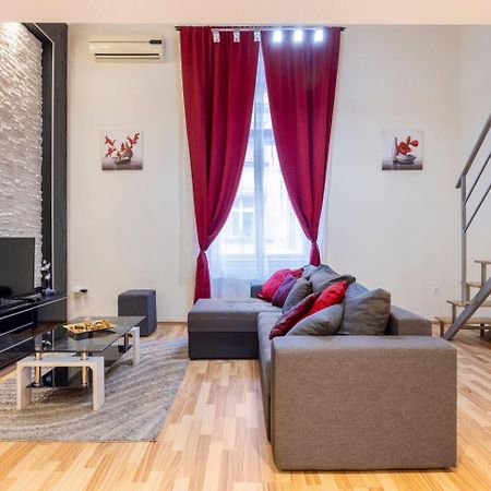 Marianna Apartment บูดาเปสต์ ภายนอก รูปภาพ